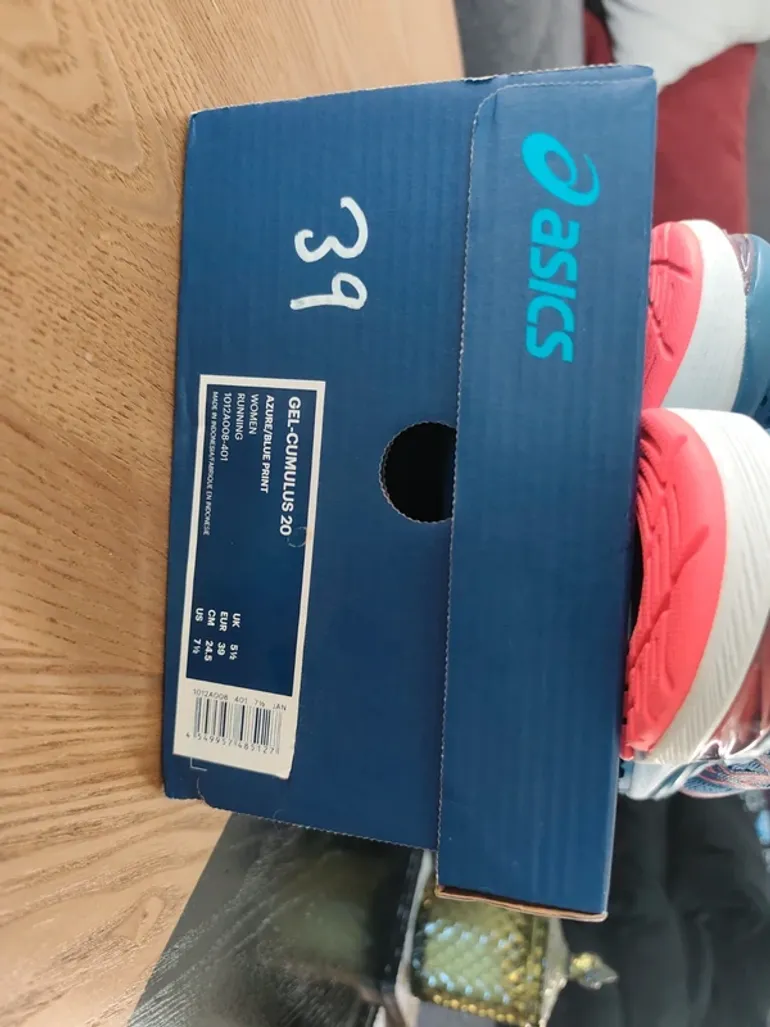 Used Asics Gel-Cumulus 20 bike — image 6 of 10