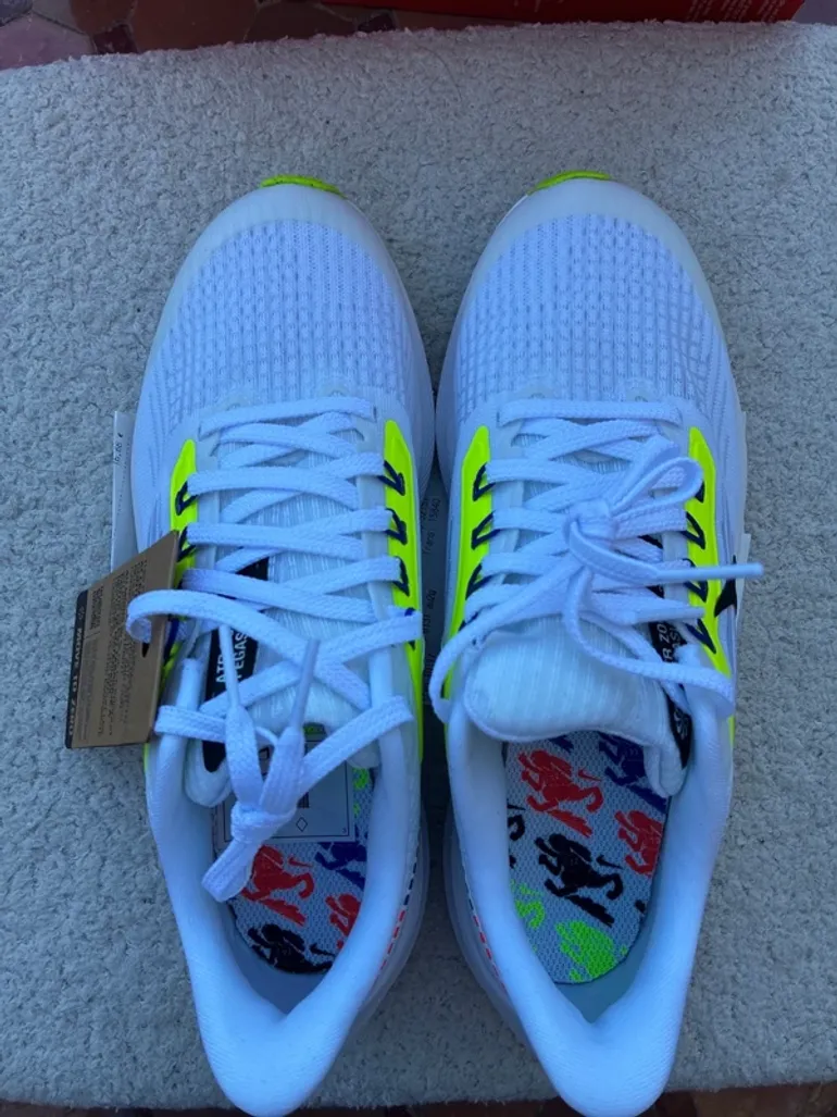 Used Pegasus Nike Air Zoom 39 NN GS bike — image 15 of 15