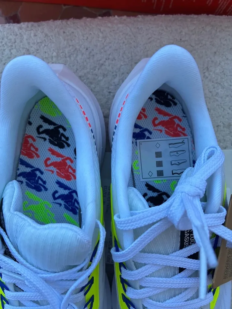 Used Pegasus Nike Air Zoom 39 NN GS bike — image 12 of 15