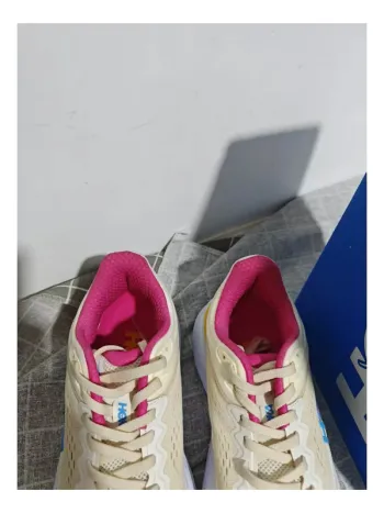 Hoka Bondi 9 bike d'occasion — image 4 sur 5