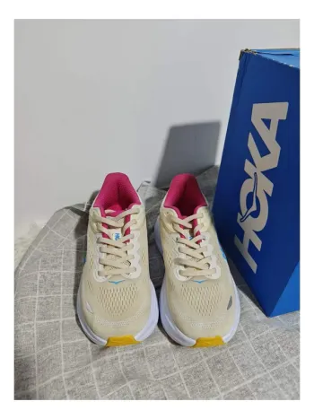 Hoka Bondi 9 bike d'occasion — image 2 sur 5