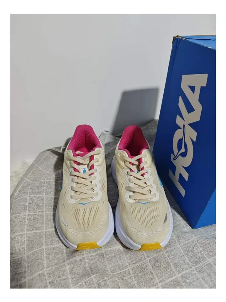 Hoka Bondi 9 bike d'occasion — image 2 sur 5