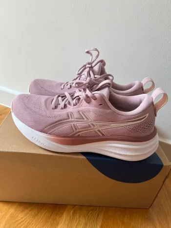 Used Asics Gel-Pulse 17 Running Shoes