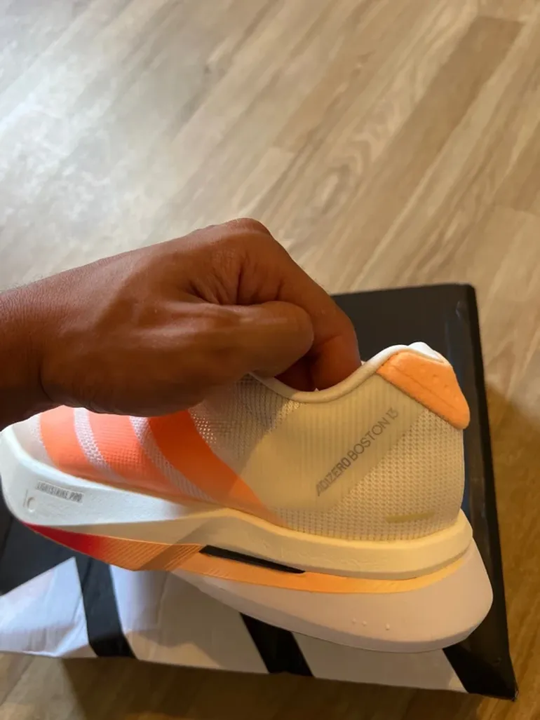 Used Premium Adizero Boston 13 W bike — image 4 of 9