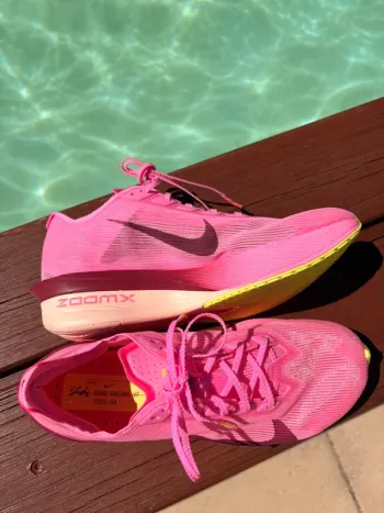 Tweedehands Hyper W Zoom X Vaporfly Next% 4 bike — afbeelding 5 van 6