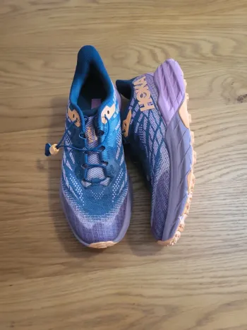 Käytetty Hoka Speedgoat 5 bike — kuva 2 / 4