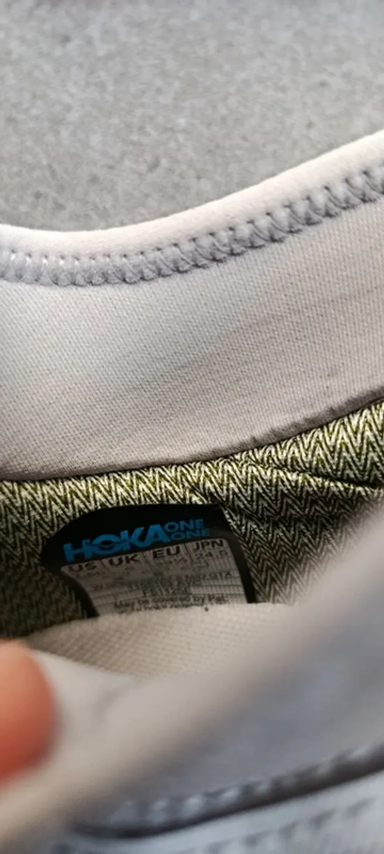 Tweedehands Hoka Speedgoat 6 Mid GTX bike — afbeelding 9 van 11