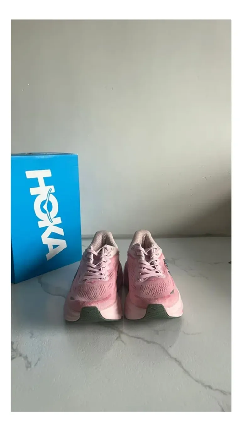 Hoka Bondi 9 bike usato — immagine 2 di 6