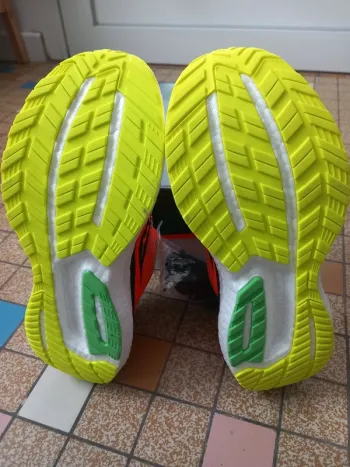 Saucony Triumph 18 bike d'occasion — image 8 sur 8