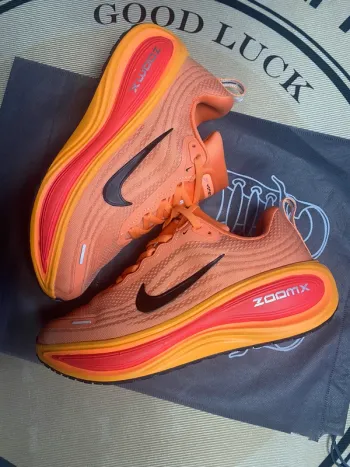 Nike Sneakers Running Shoes de segunda mano