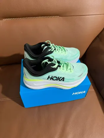 Used Hoka Bondi 9 Running Shoes