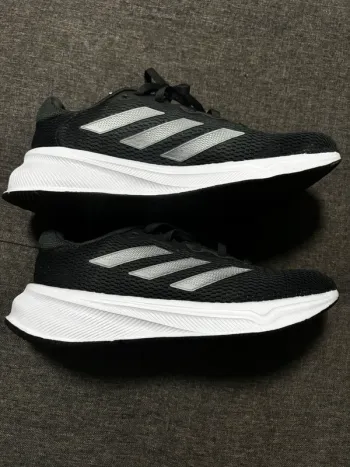 Używany Adidas Sport Schuhe bike — zdjęcie 5 z 5
