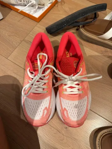 Asics Running Shoes Running Shoes d'occasion