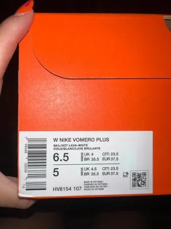 Used Nike Vomero Plus bike — image 6 of 6