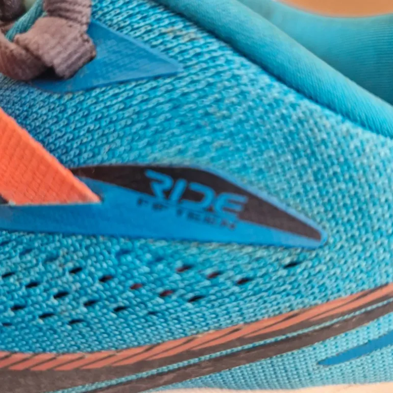 Używany Saucony Running Trail Shoes bike — zdjęcie 6 z 9