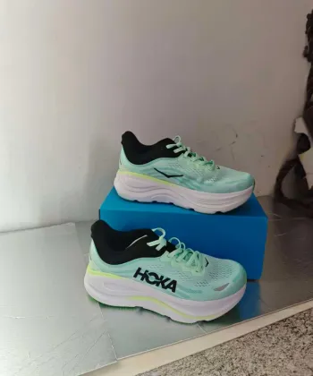 Hoka Bondi 9 Running Shoes usato