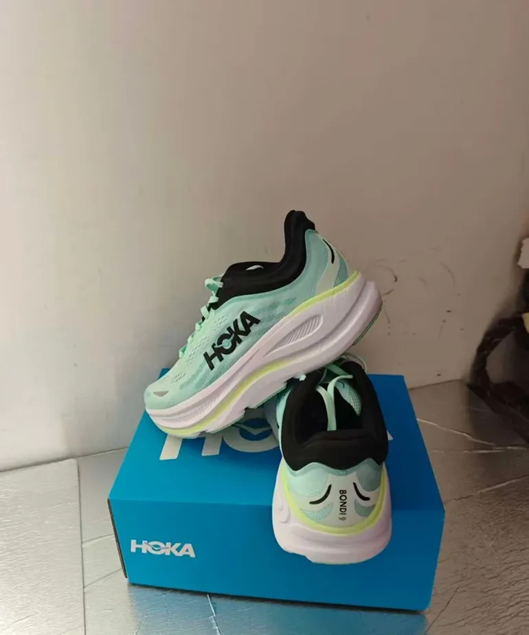 Hoka Bondi 9 bike usato — immagine 3 di 6