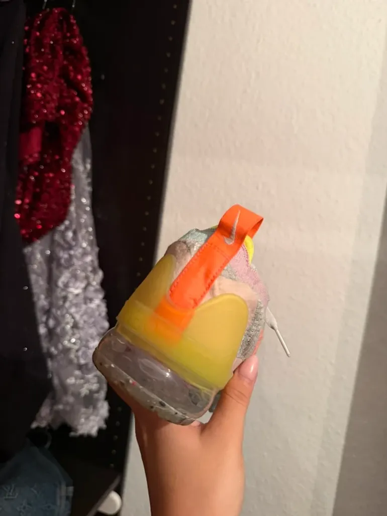 Used Nike Air Vapormax 2021 bike — image 3 of 3