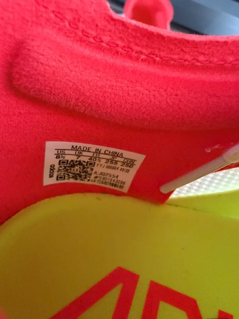 Adidas Adizero Boston 12 bike d'occasion — image 7 sur 8