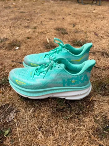 Hoka Running Shoes Running Shoes usato