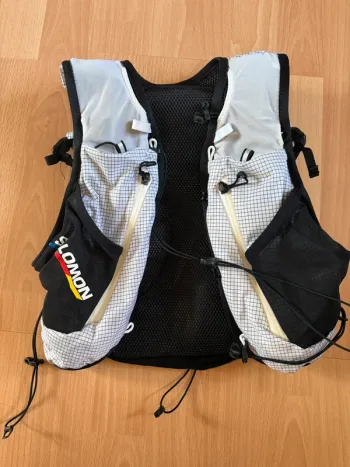 Used Salomon ADV SKIN CROSS SEASON RAC Running Accessories