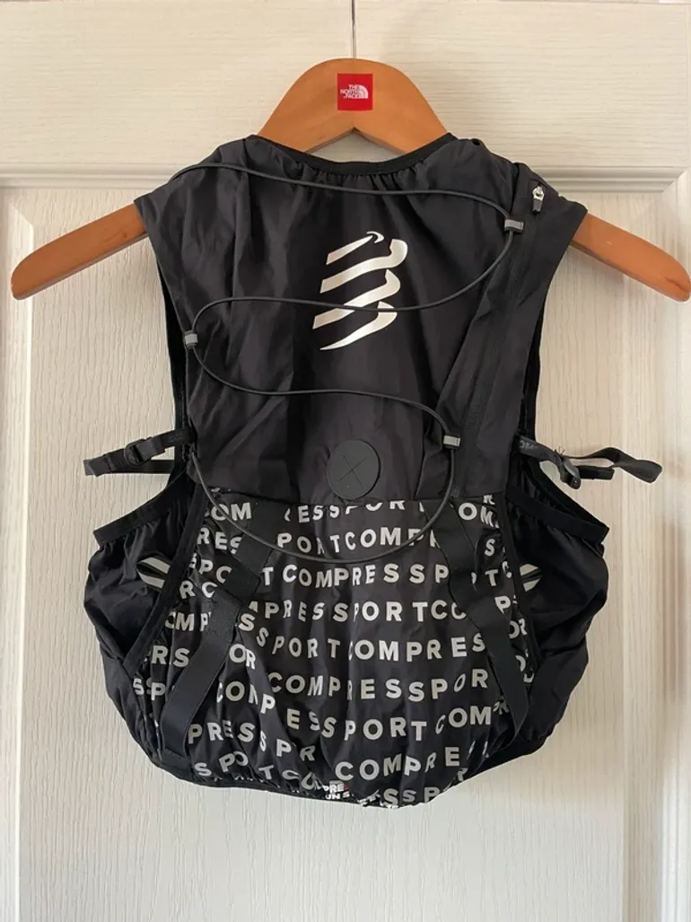 Compressport Ultrun S pack evo 15 bike d'occasion — image 2 sur 9