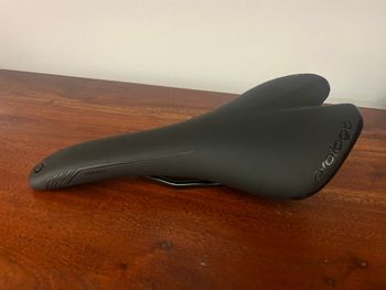 Used Prologo Sella Scratch Saddles & Seatposts
