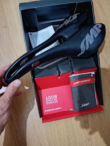 Używany Selle Smp F30 Saddle 2026 Saddles & Seatposts