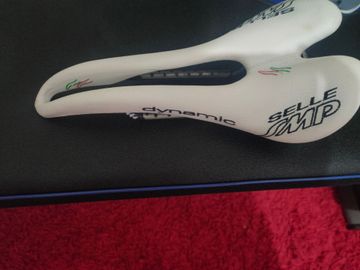 Used Selle Smp Dynamic Carbon Saddle 2025 Saddles & Seatposts