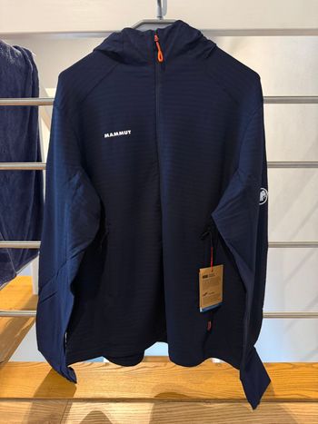 Used Mammut jacket taiss XL women Outdoor Clothing