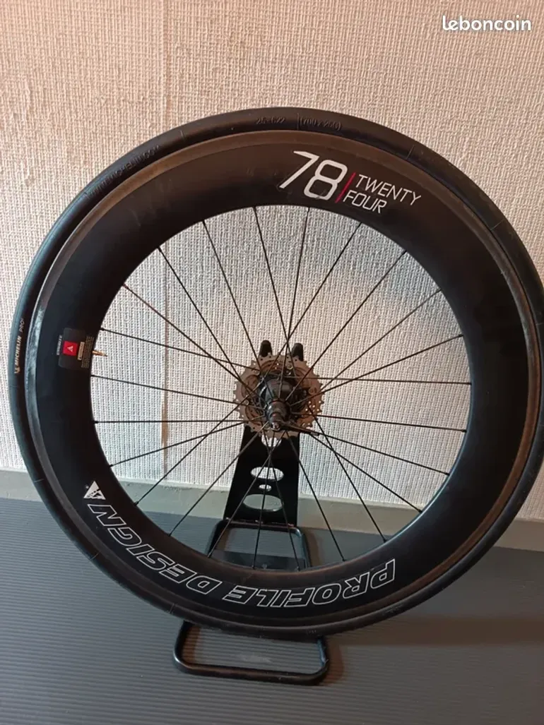 Used Profile Design Roues carbone bike — image 2 of 6