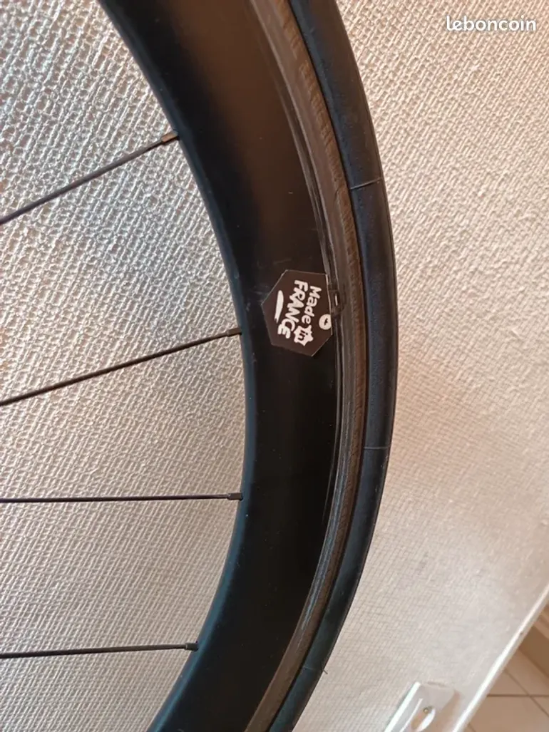 Used Profile Design Roues carbone bike — image 5 of 6