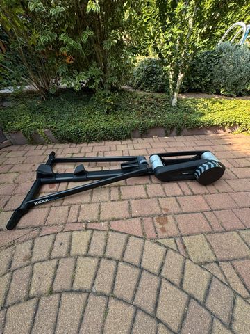 Brugt Wahoo KICKR ROLLR 2026 bike — billede 8 af 8