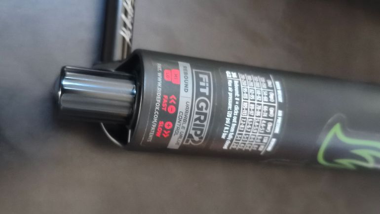 Brugt Fox 36 GRIP 2 Factory bike — billede 7 af 14