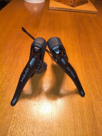 Gebrauchtes Shimano GRX Disc Lever Hydraulic 600 Brake Caliper 400 Brakes