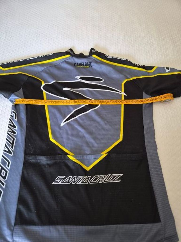 Used Santa Cruz Team Jersey Short Sleeve bike — image 3 of 4