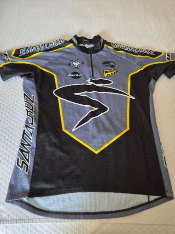 Used Santa Cruz Team Jersey Short Sleeve Cycling Clothing