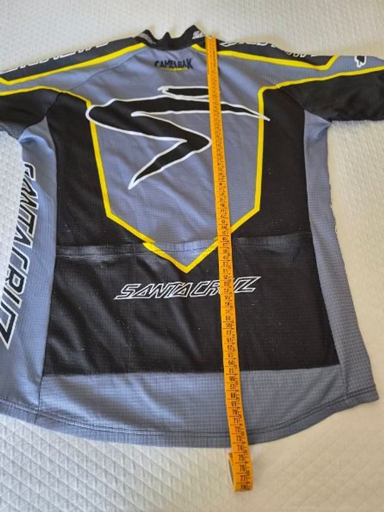 Used Santa Cruz Team Jersey Short Sleeve bike — image 4 of 4