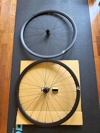 Použité Rose R-Thirty Disc LIGHT 2024 Wheels