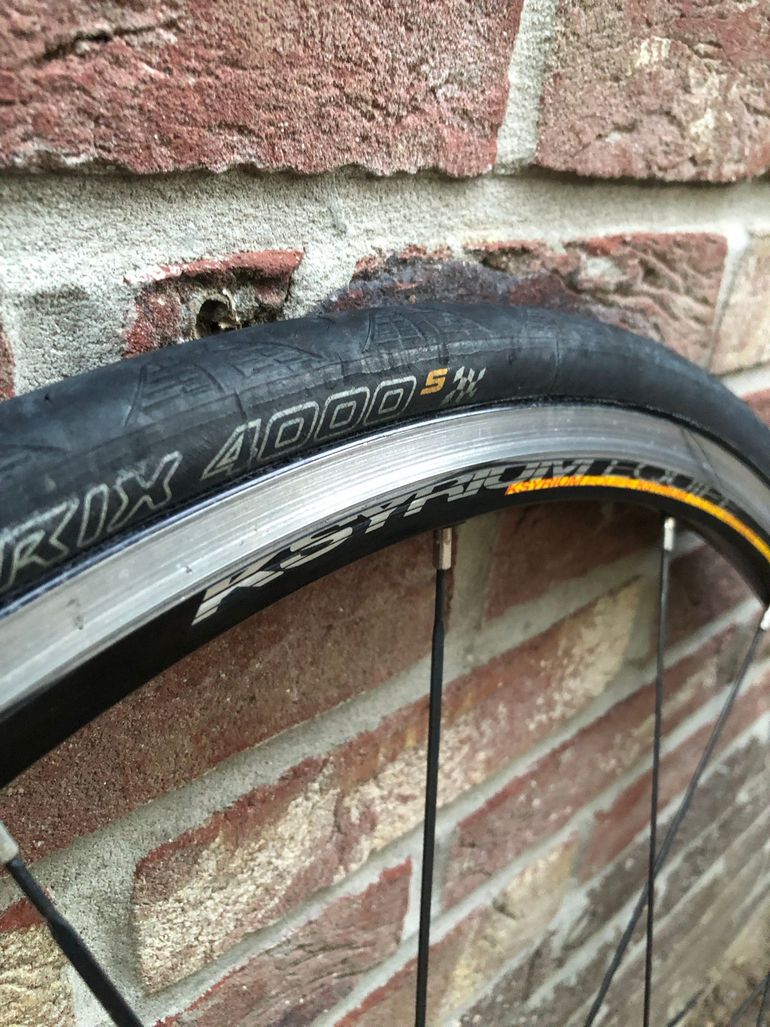 Used Mavic Ksyrium Wheelset 2011 bike — image 4 of 6