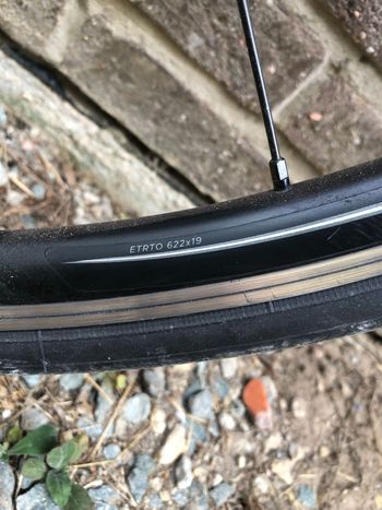 Used Specialized Axis 2.0 Wheelset 2016 bike — image 4 of 8