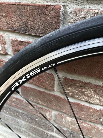 Used Specialized Axis 2.0 Wheelset 2016 bike — image 6 of 8