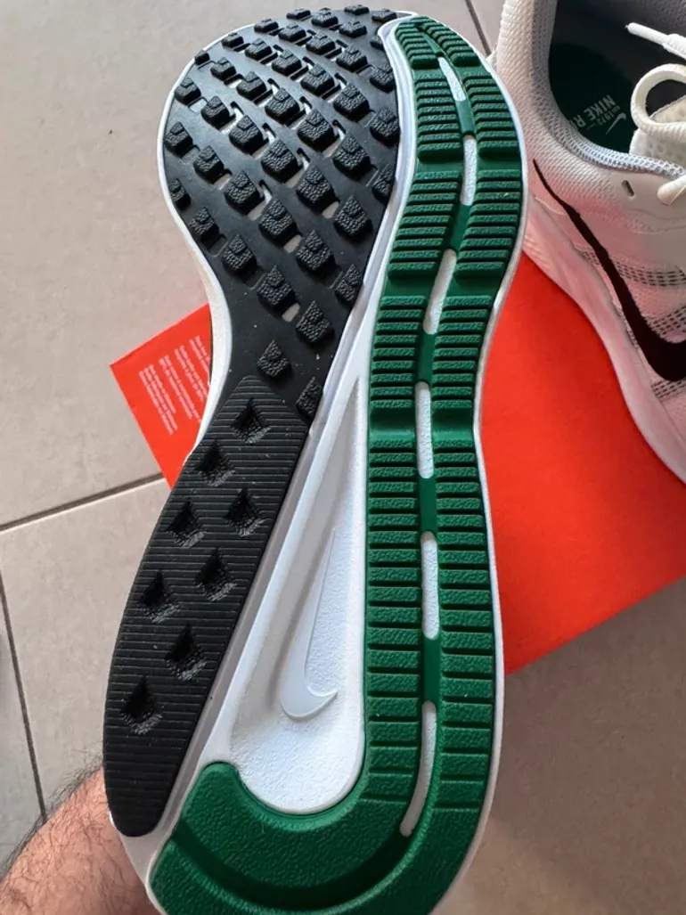 Nike Run Swift 2 bike d'occasion — image 4 sur 5