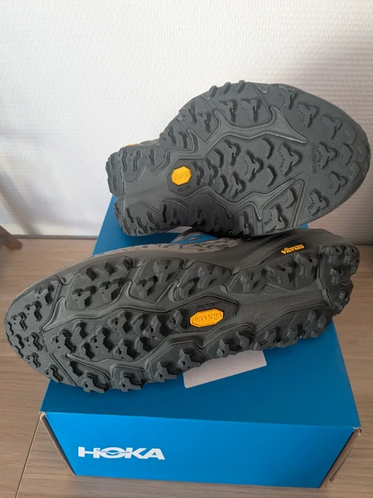Used Hoka Speedgoat 6 bike — image 4 of 4