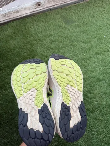 Used New Balance Sneakers bike — image 4 of 5