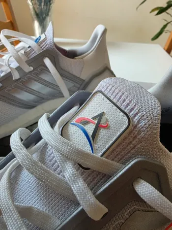 Used Continental Ultraboost 20 Space Race bike — image 4 of 10