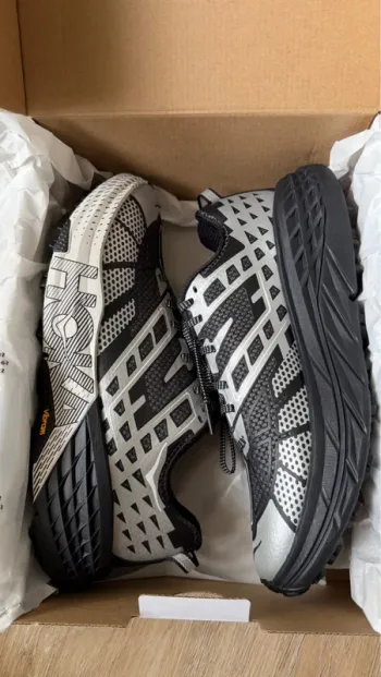 Brugt Hoka Speedgoat 2 TS Running Shoes