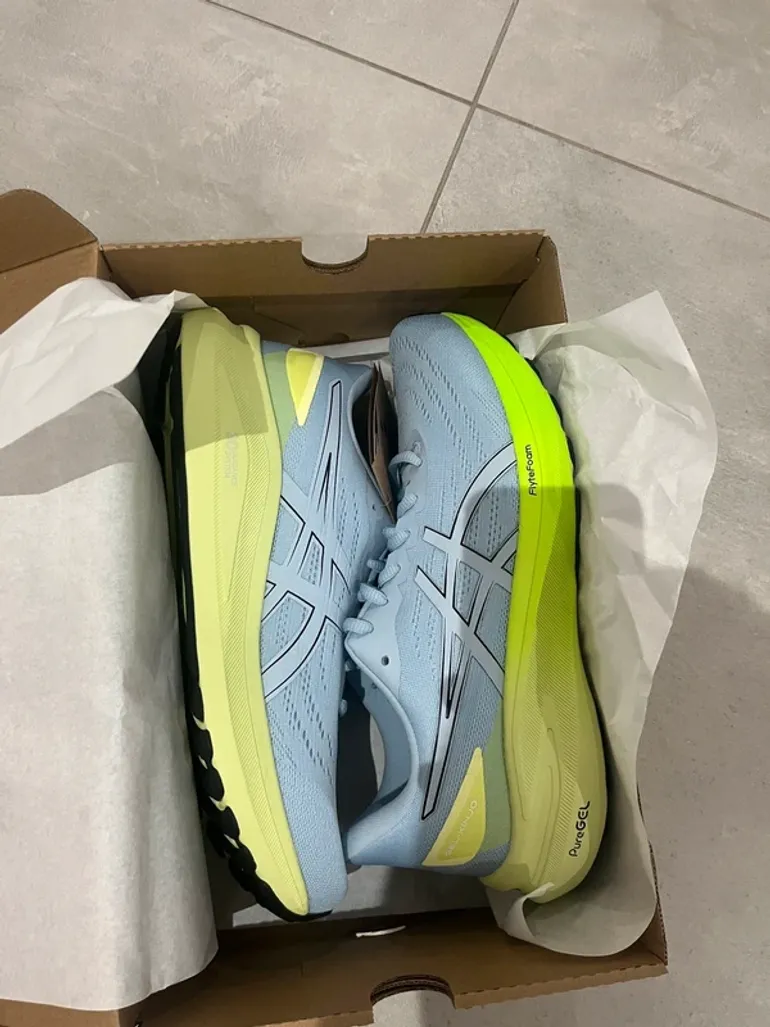 Použité Asics Gel Kinjo 2 bike — obrázek 2 z 3