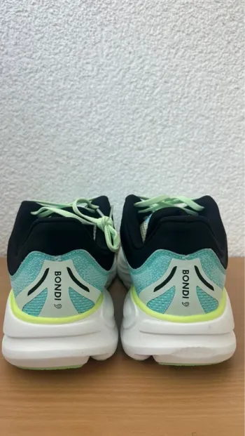 Hoka Bondi 9 bike d'occasion — image 5 sur 5
