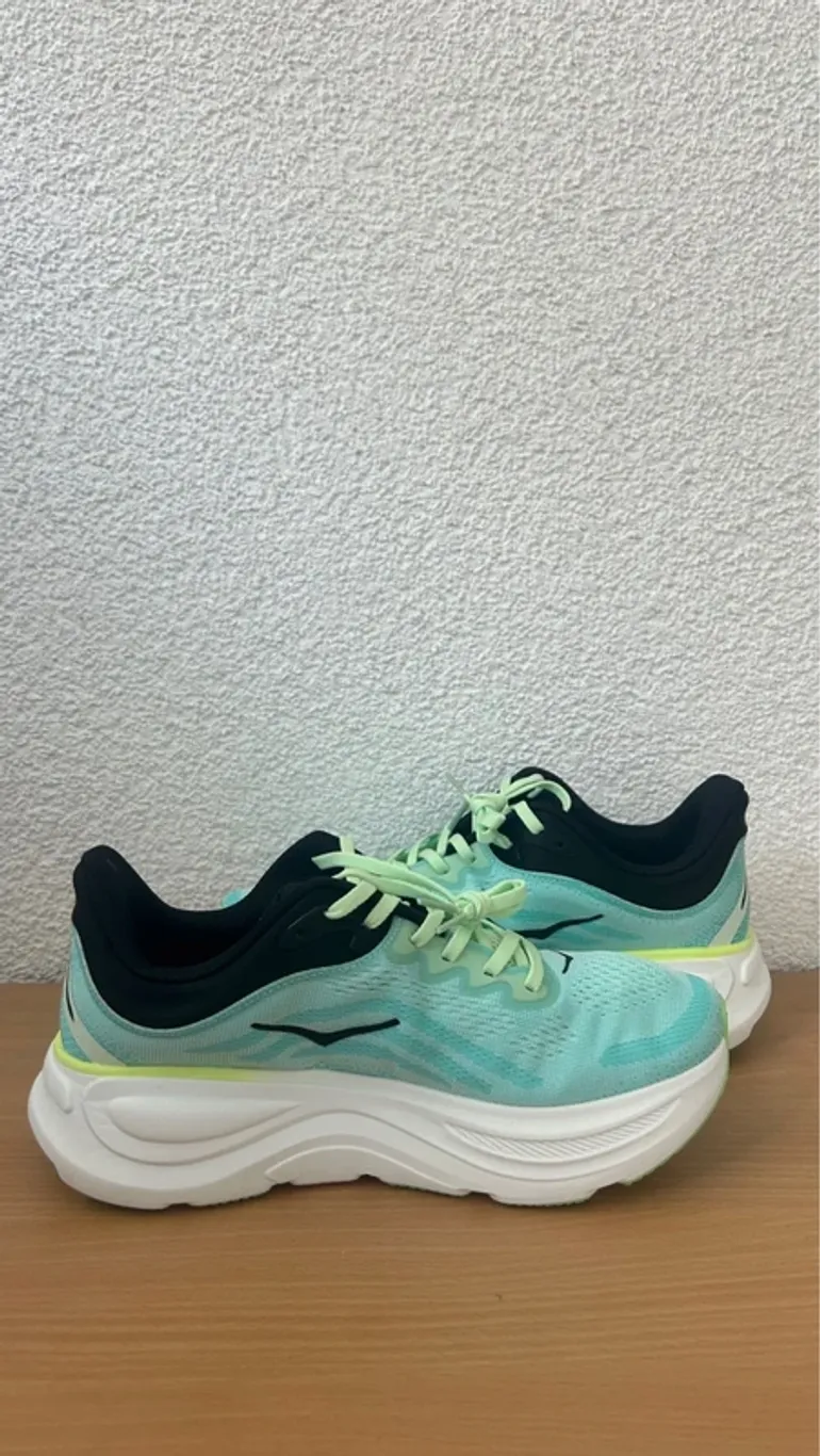 Hoka Bondi 9 bike d'occasion — image 2 sur 5